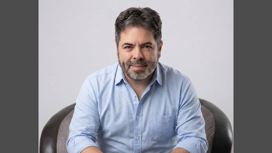 Efrén Martínez